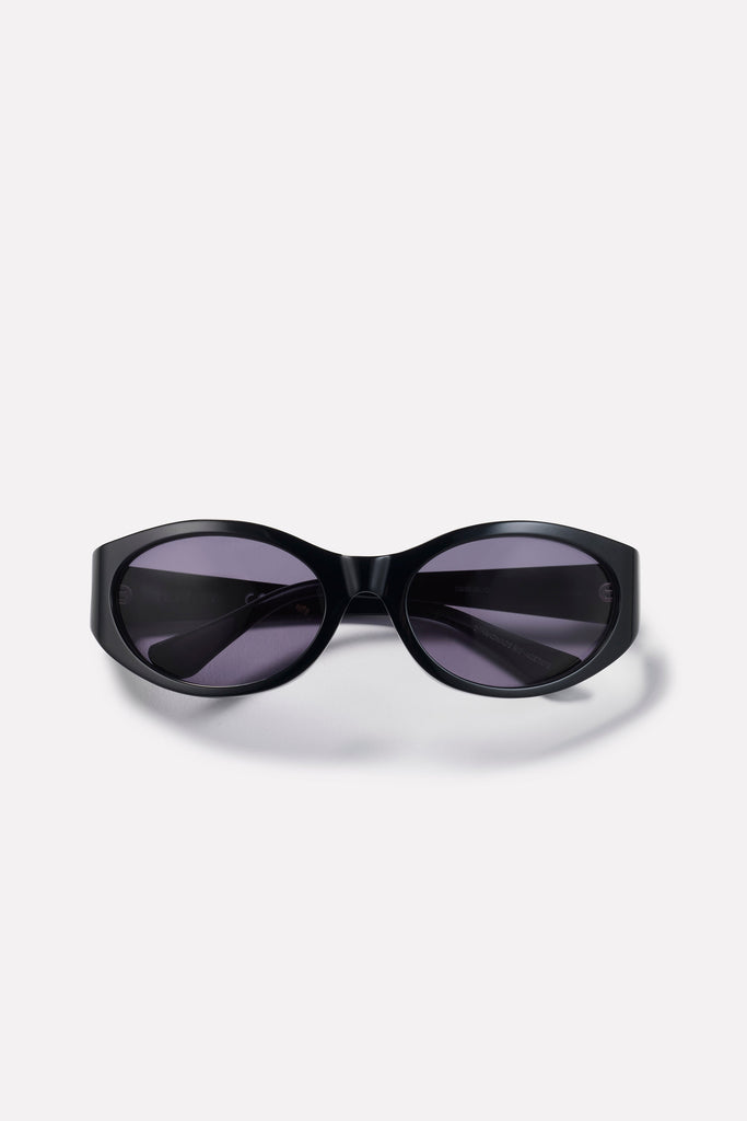 Trinity Black Polished/Black angle view