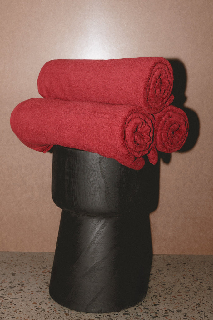 SŚAINT Cherry Terry Towel