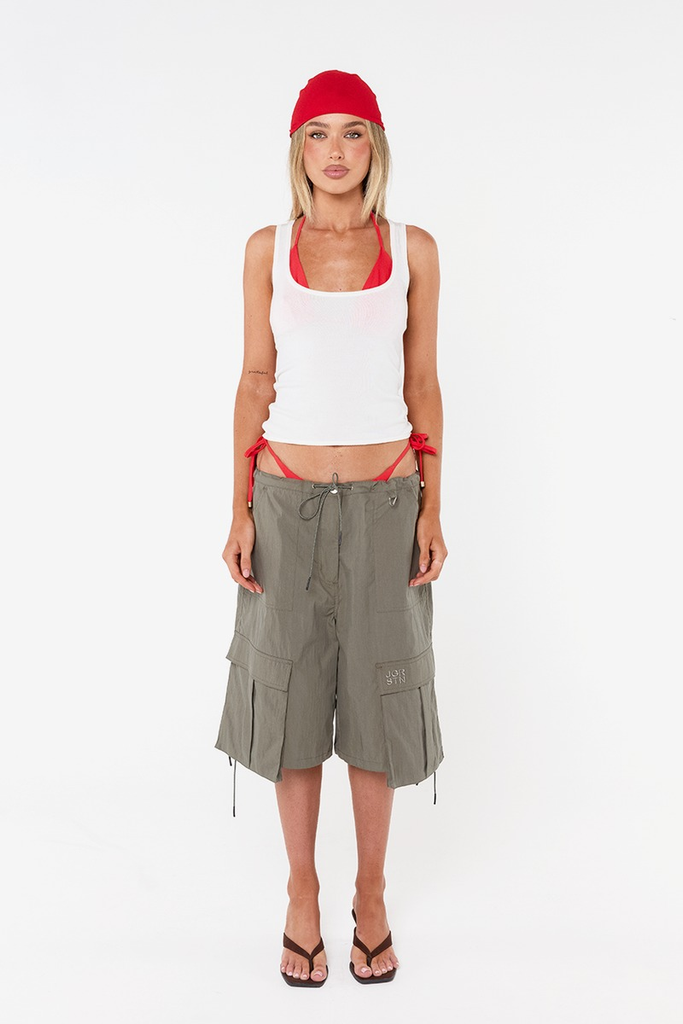 Jagger & Stone Kelly Cargo Jort in Khaki