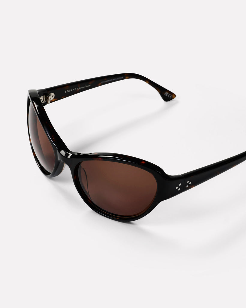 Jacuzzi x Jaleesa Vincent Dark Tortoise side view