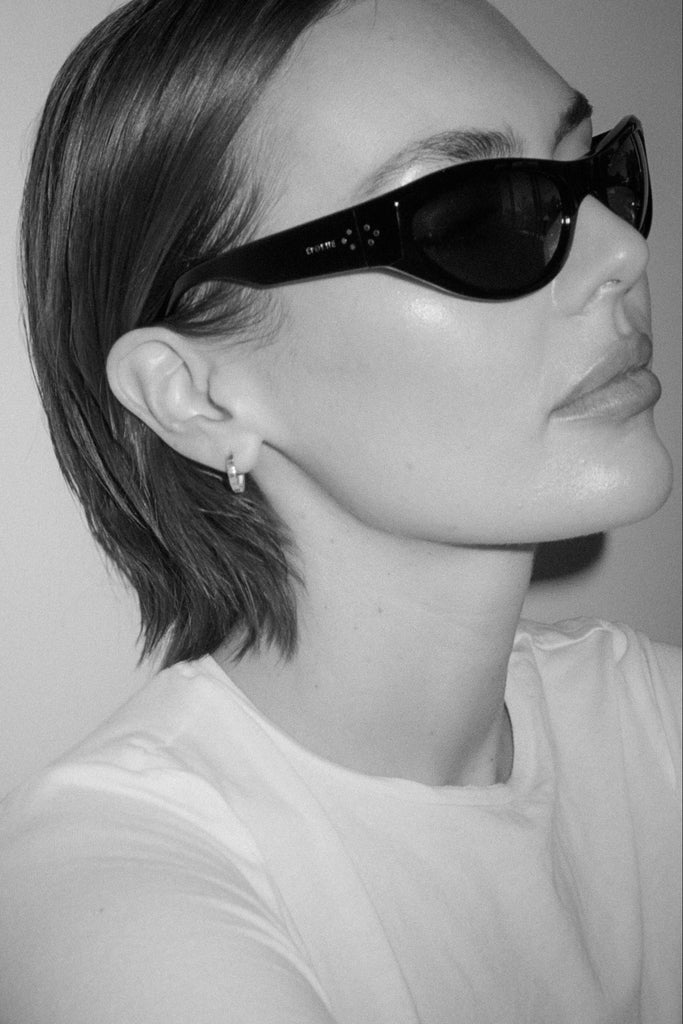 Realm Black Polished/Black Polarized lifestyle