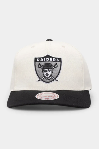MITCHELL & NESS