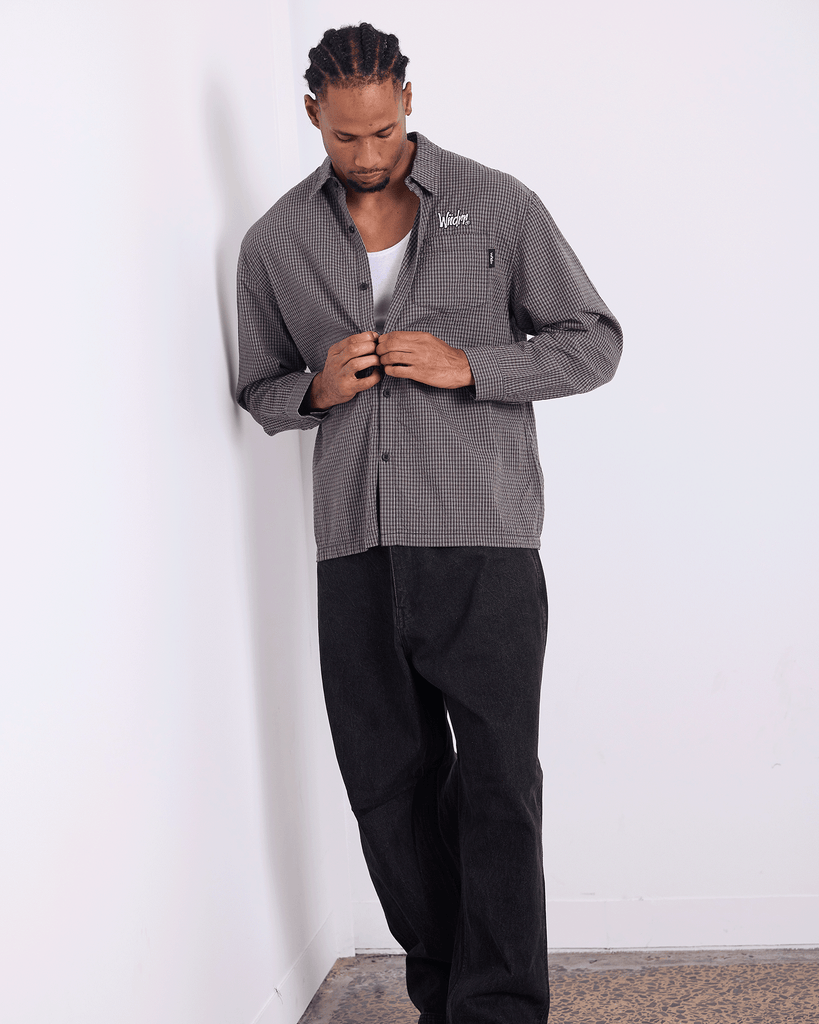 WNDRR Return Check S/S Shirt Black Brown on model (placeholder)