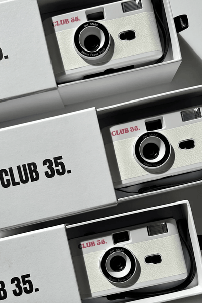 CLUB 35. CLUB 35. 35MM REUSABLE FILM CAMERA - WHITE