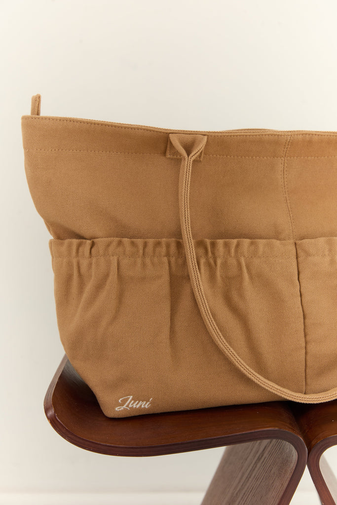 Juni The Daily Tote - Tan - detail