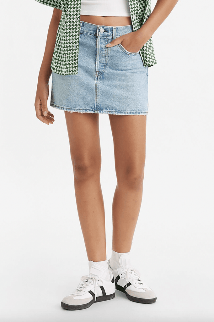 LEVIS LADIES SHORTS LEVI'S ICON SKIRT - FRONT AND CENTRE