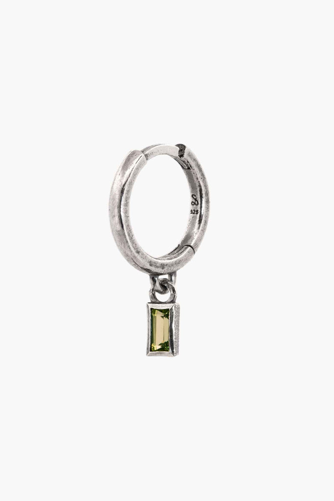 Sue The Boy Peridot Baguette Huggie single earring