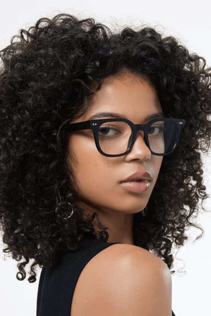 Black sunglasses quay hotsell