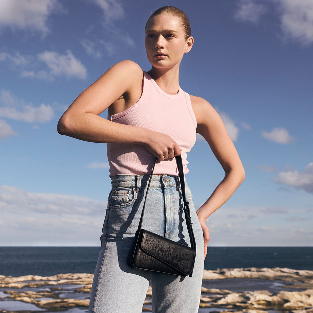 Status Anxiety Overnight Obsession Bag - Black/Brushed Gold