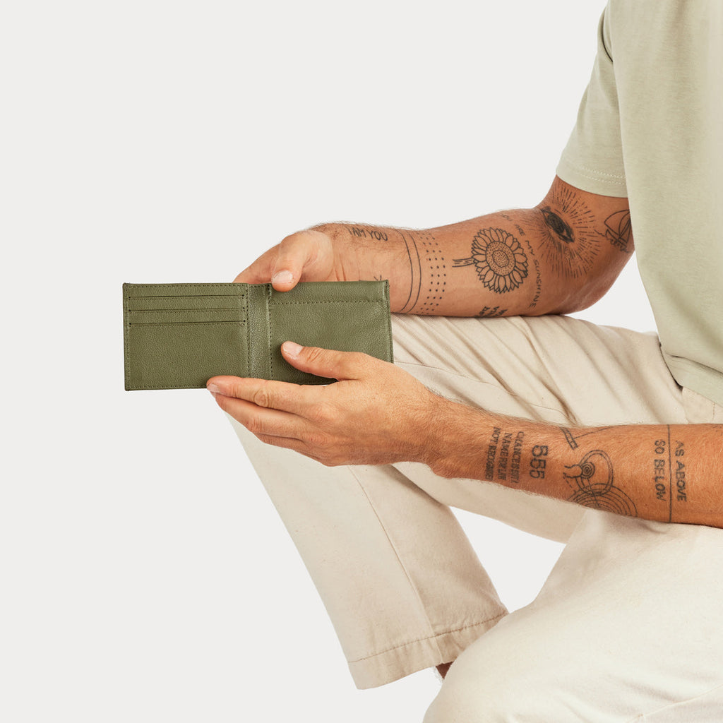 Status Anxiety Noah Wallet - Khaki
