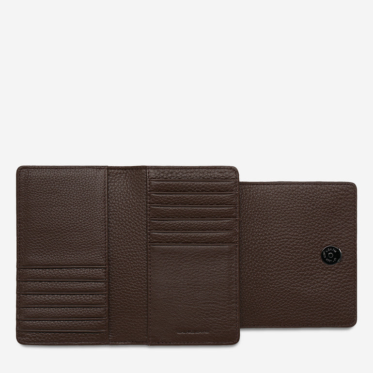 Visions Wallet Cocoa open flat