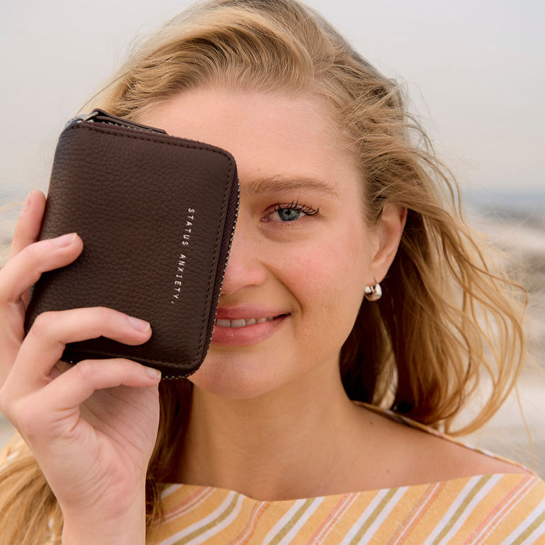 Wayward Wallet Cocoa lifestyle