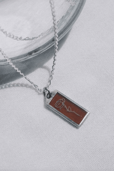 SUE THE BOY JEWELLERY ONE SIZE SUE THE BOY ROSES ARE RED PENDANT - 925 STERLING SILVER
