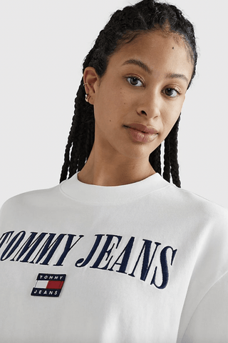 TOMMY JEANS