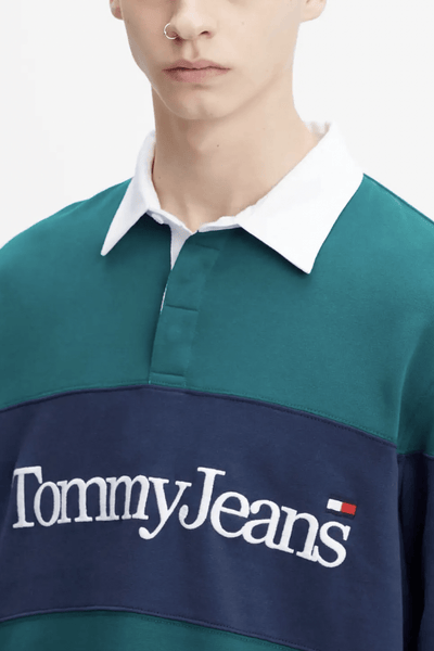 TOMMY JEANS SHIRT TOMMY JEANS LINEAR RUGBY SHIRT - COASTAL GREEN
