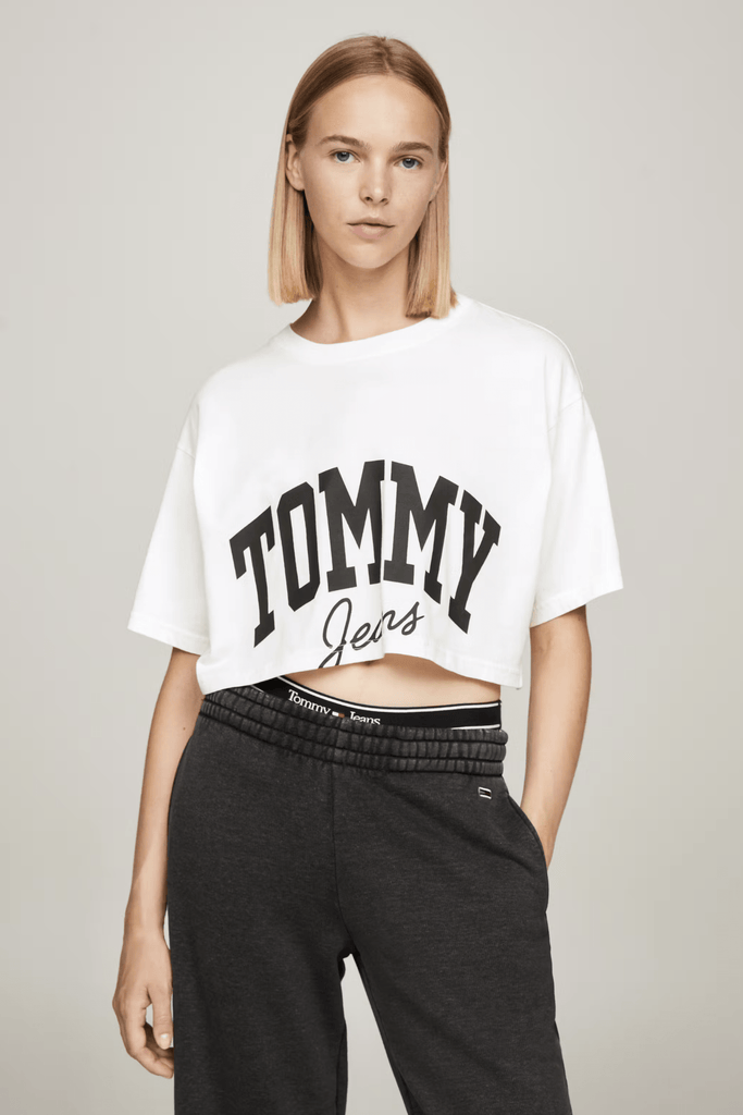 TOMMY JEANS TOPS TOMMY JEANS TJW OVER CROP NEW VARSITY - WHITE