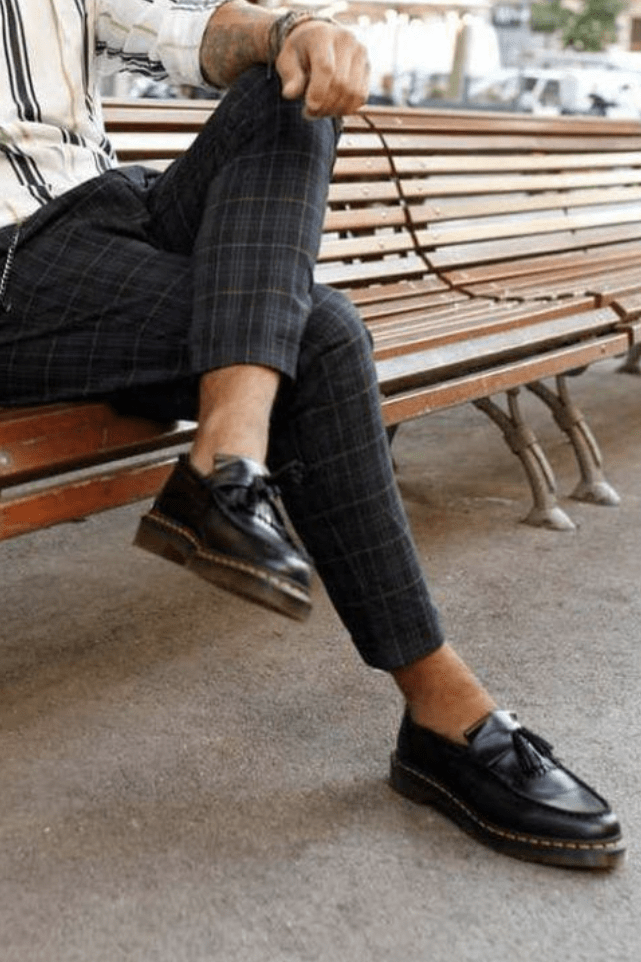 DR MARTENS YS TASSEL LOAFER - BLACK SMOOTH – Pretty Rad Store DR MARTENS YS TASSEL LOAFER - BLACK SMOOTH – Pretty Rad Store
