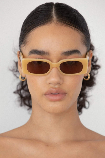 LU GOLDIE SUNGLASSES LU GOLDIE SALOME SUNGLASSES - HONEY