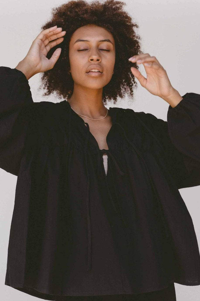 LULLABY CLUB TOPS LULLABY CLUB PENNY SMOCK BLOUSE - BLACK