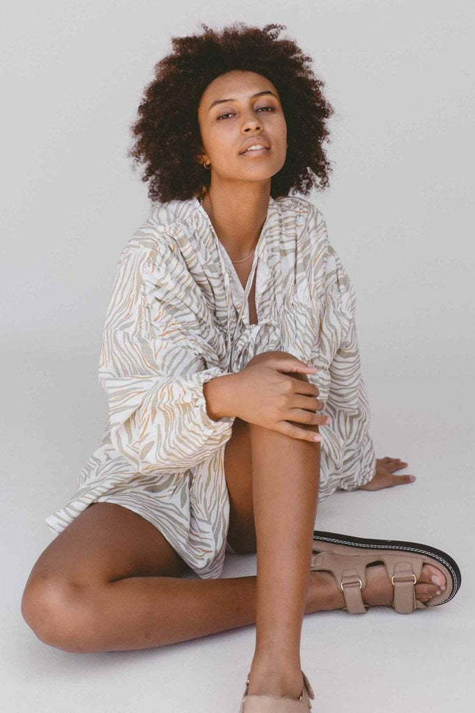 LULLABY CLUB TOPS LULLABY CLUB PENNY SMOCK BLOUSE - WILDE