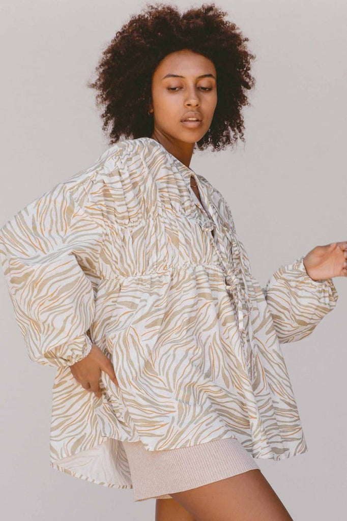 LULLABY CLUB TOPS LULLABY CLUB PENNY SMOCK BLOUSE - WILDE