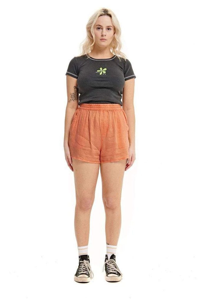 MISFIT APPAREL LADIES SHORTS MISFIT PRUNE BUTTERFLY SHORT - CORAL