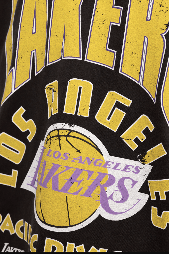 MITCHELL & NESS MENS T-SHIRTS M&N DIVISION ARCH LAKERS TEE  - FADED BLACK