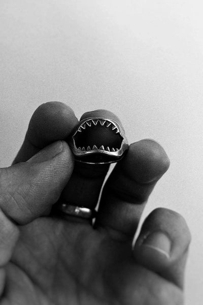 SUE THE BOY JEWELLERY SUE THE BOY JAWS RING - 925 STERLING SILVER
