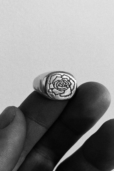 SUE THE BOY JEWELLERY SUE THE BOY ROSE III RING - 925 STERLING SILVER
