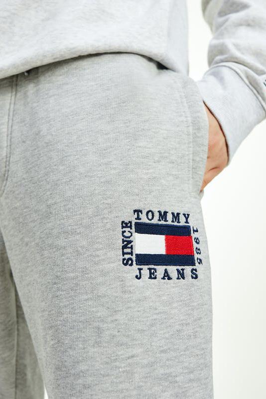 TOMMY JEANS TRACKPANTS TOMMY JEANS BOX FLAG TRACKPANTS - GREY HEATHER
